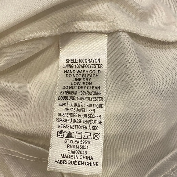 White Floral Ruffle Dress - Picture 3 of 3